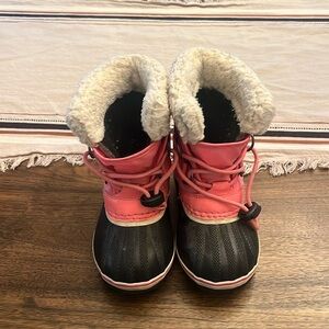 Sorel toddler snow boots